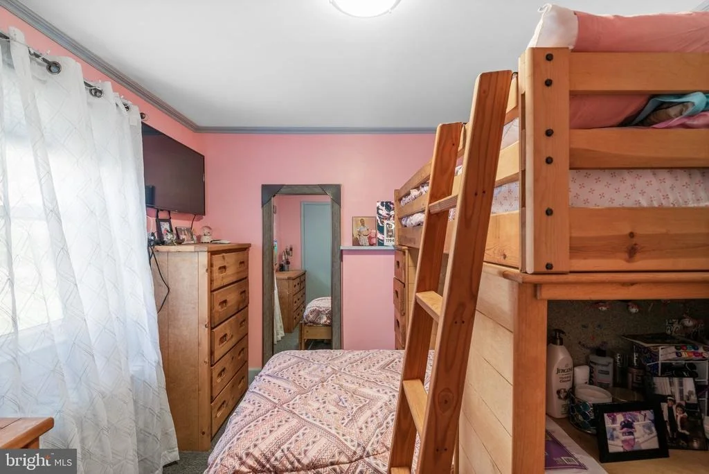 Photo of 7407 RIDGE ROAD