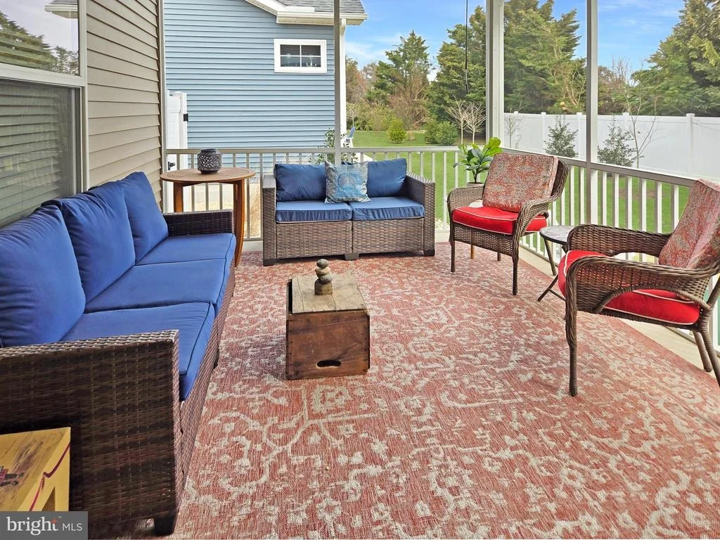 Photo of 33768 CATCHING COVE COURT