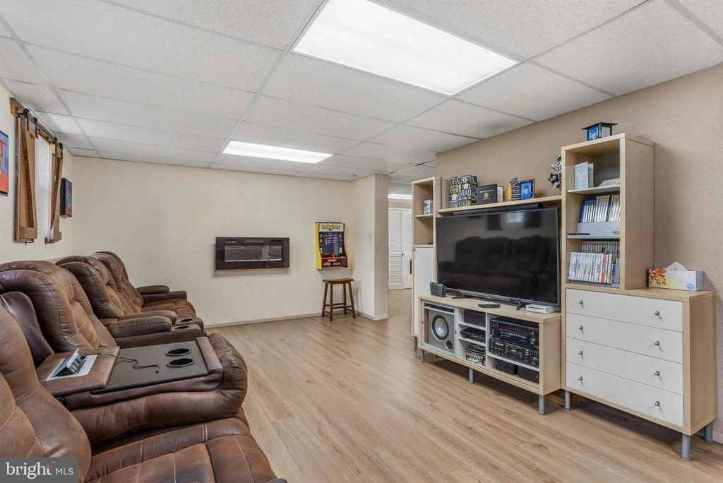 Photo of 3131 ASHWOOD DRIVE