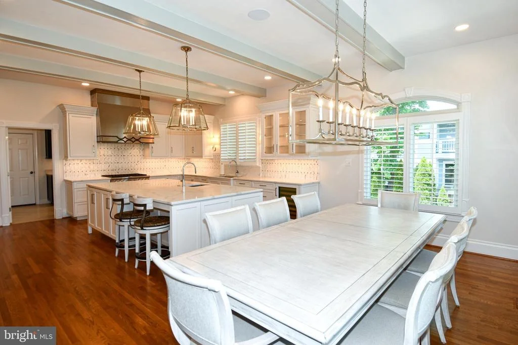 Photo of 7808 SOUTHDOWN ROAD