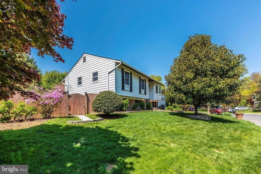Photo of 18652 BLUE VIOLET LANE