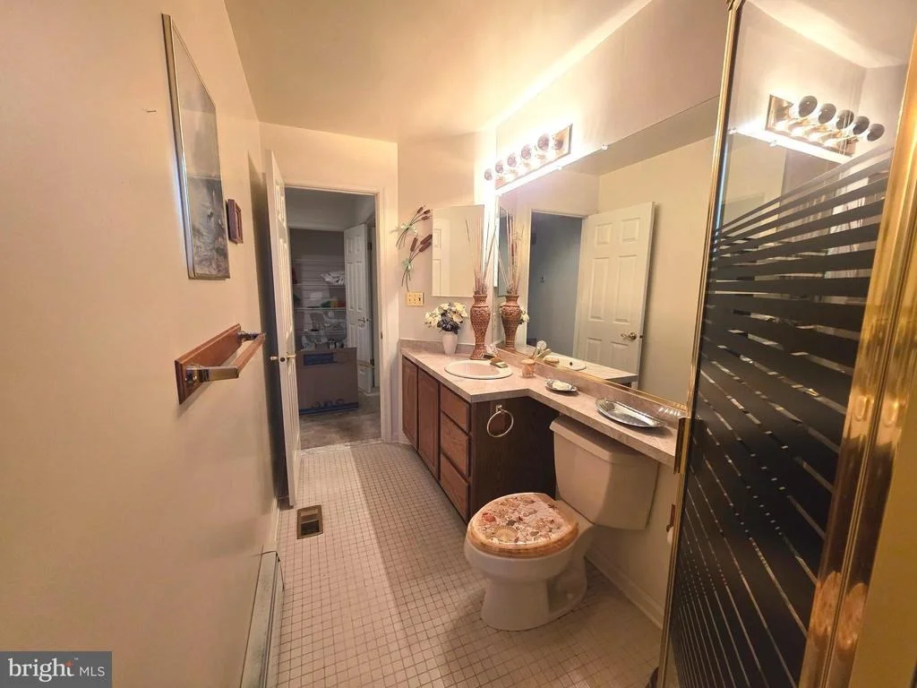 Photo of 7252 MEADOW LANE