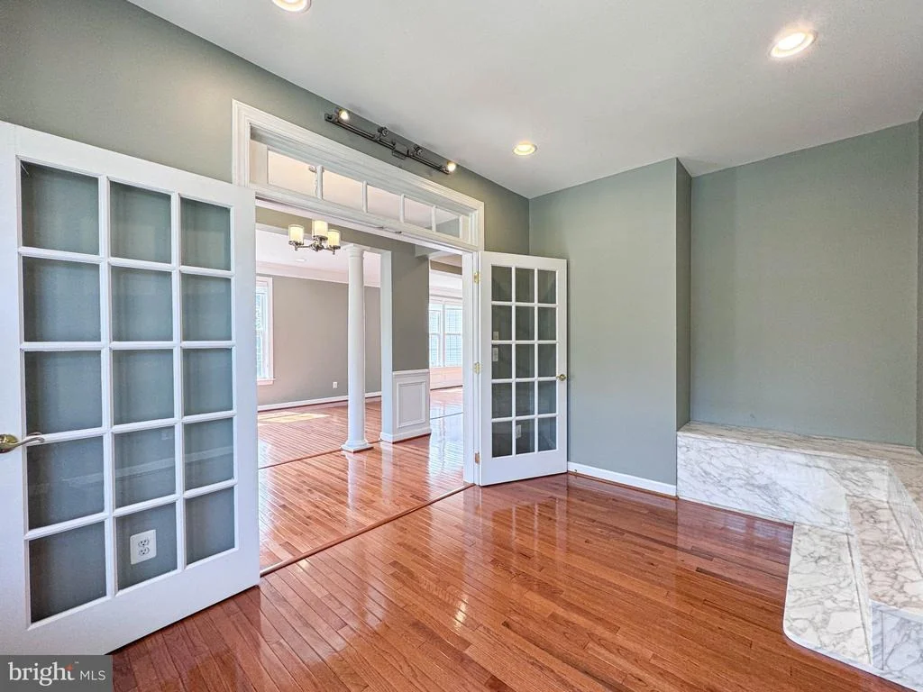Photo of 22827 OAKGROVE ROAD