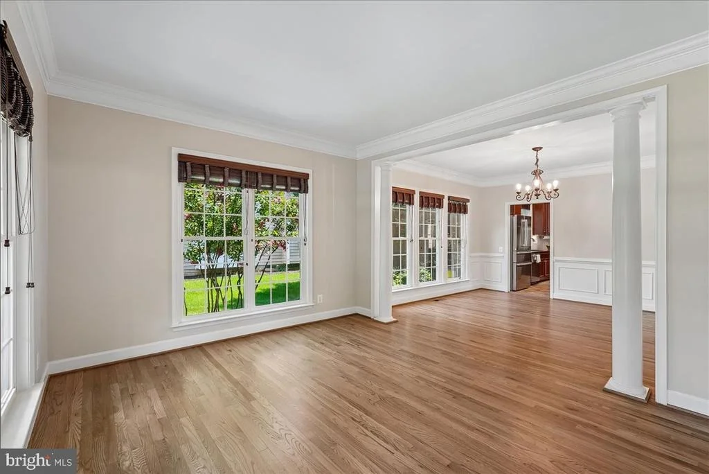 Photo of 41305 WINDYBUSH DRIVE