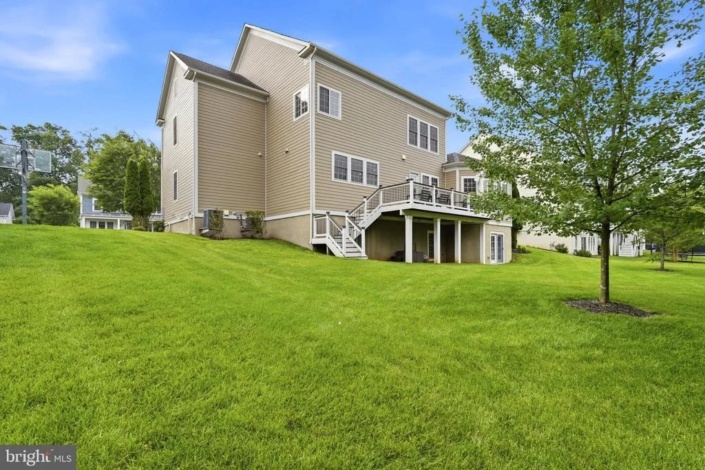 Photo of 23817 WEATHERVANE PLACE