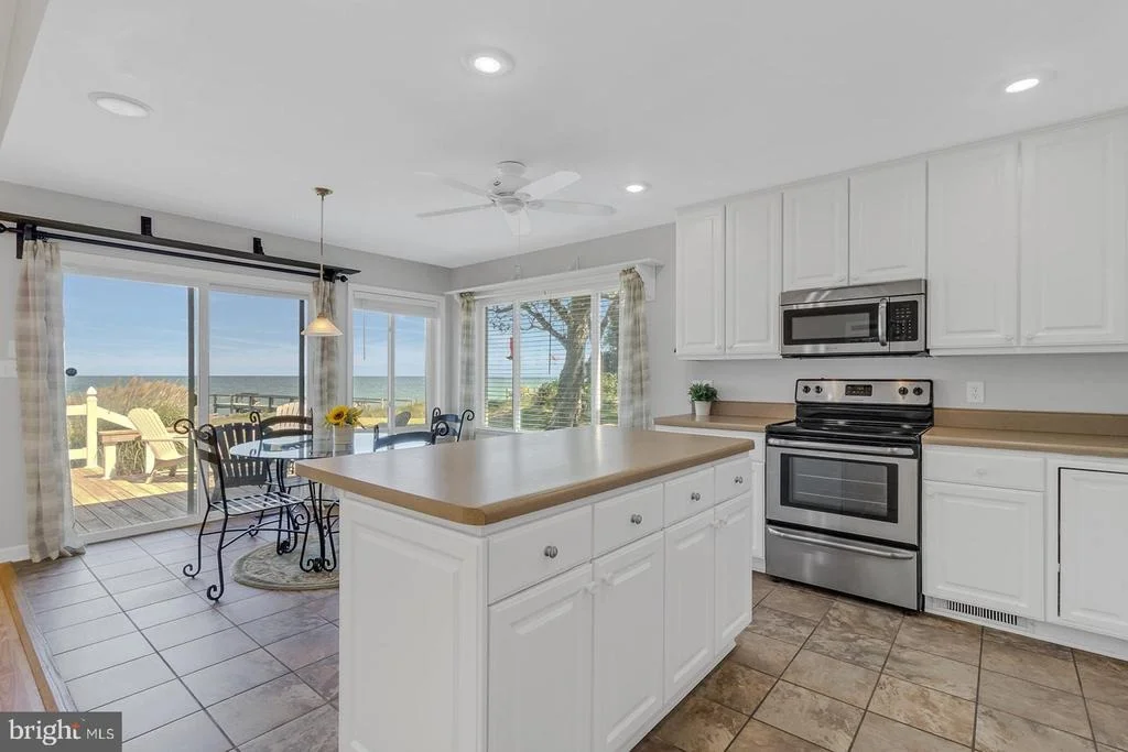 Photo of 976 BRAMMER DRIVE