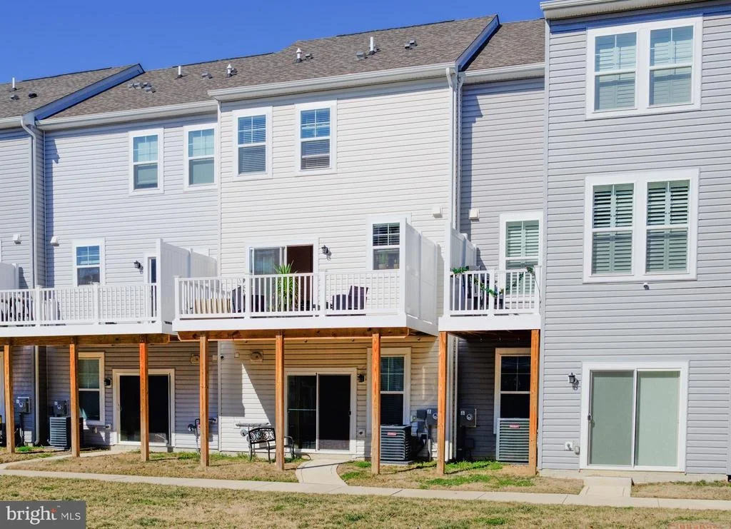 Photo of 343 SHIPYARD DRIVE