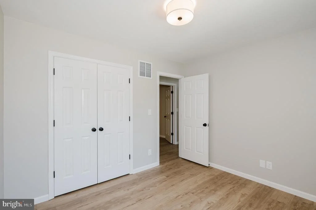 Photo of 208 DECOY DRIVE