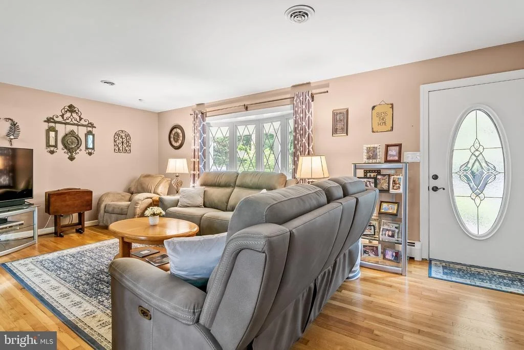 Photo of 5412 RIDGE ROAD
