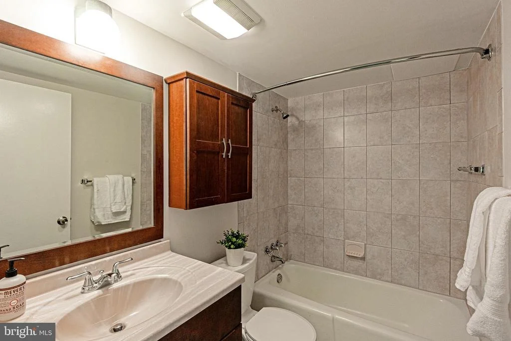 Photo of 11216 LEATHERWOOD DRIVE