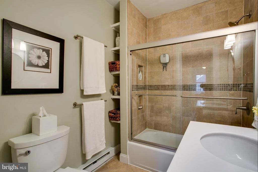 Photo of 8 DIXIE DRIVE