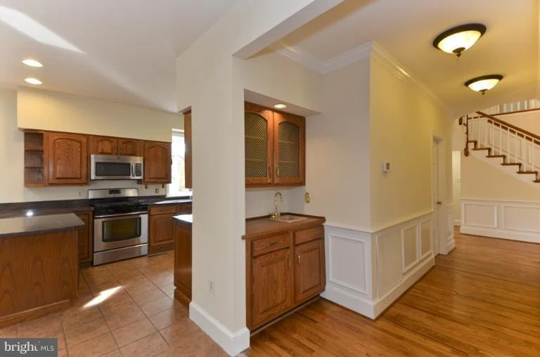Photo of 6509 BELLAMINE COURT