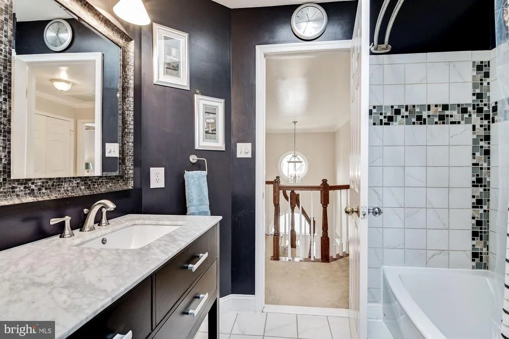 Photo of 8106 DEERCREEK PLACE