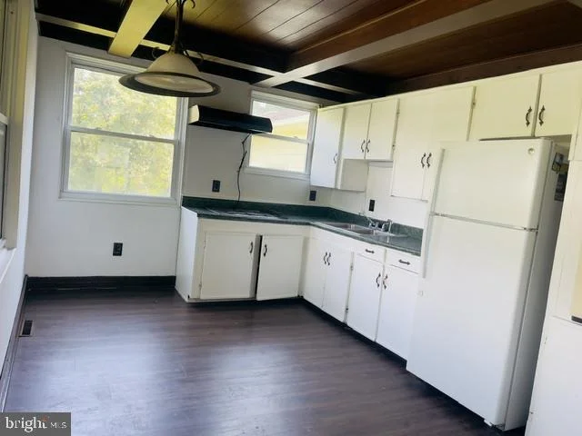 Photo of 10 NUNN LANE