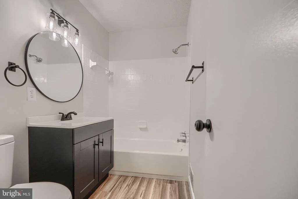 Photo of Unit E at 7191 CYPRESS COURT