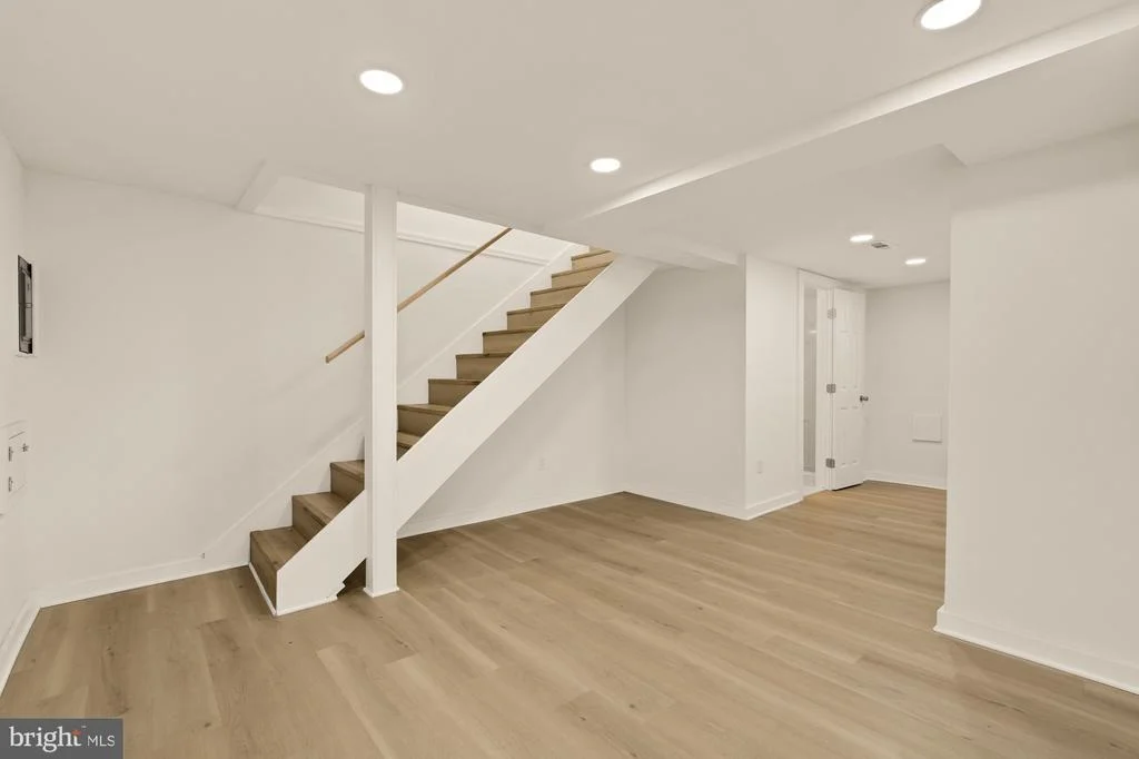 Photo of 4620 B STREET SE