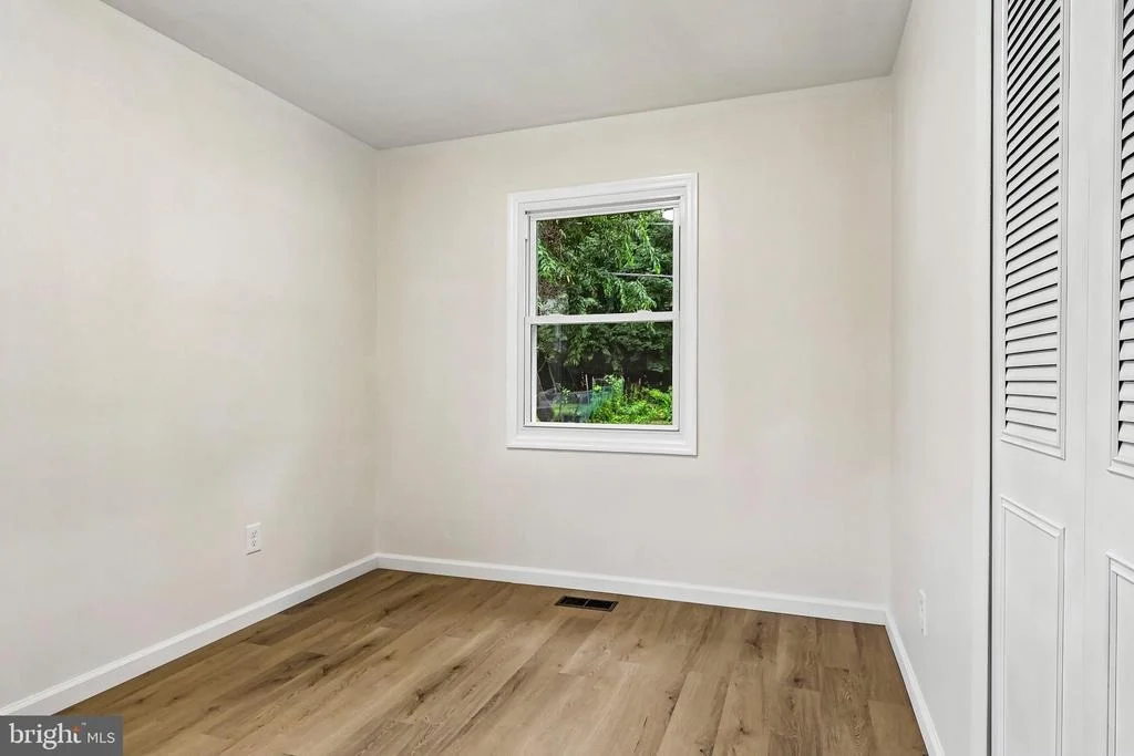 Photo of 86 E RIVER DRIVE