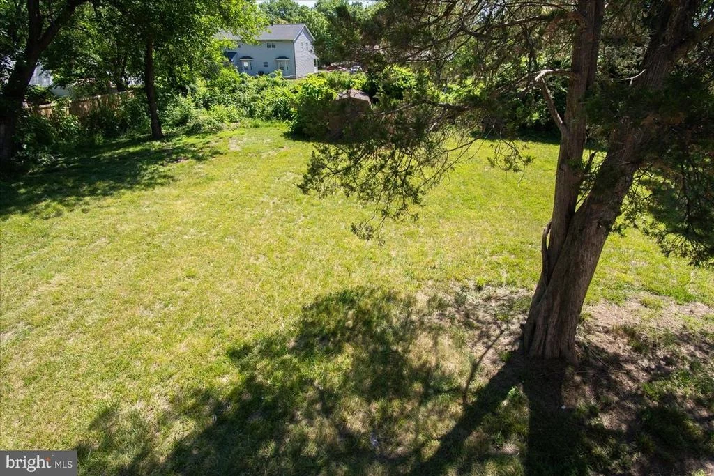 Photo of 8004 MALCOLM ROAD