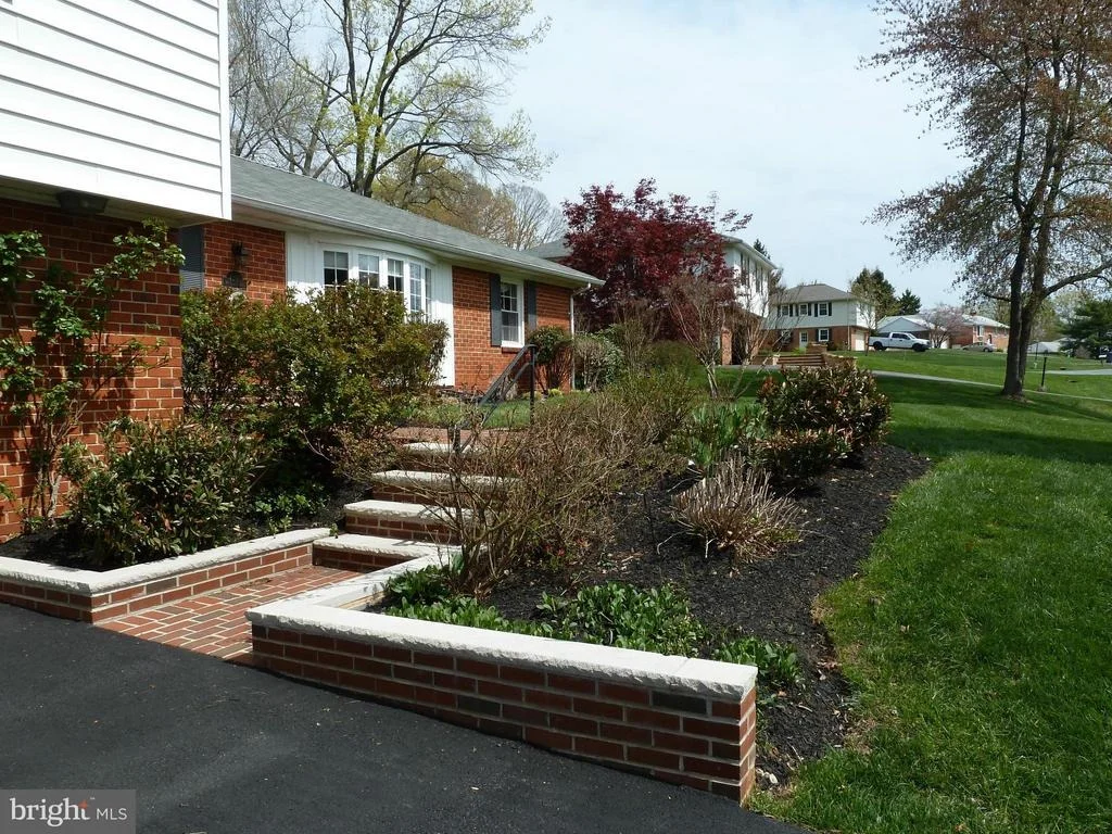 Photo of 4200 MOUNT OLNEY LANE