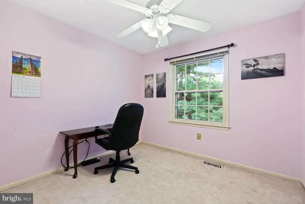 Photo of 19221 GATLIN DRIVE