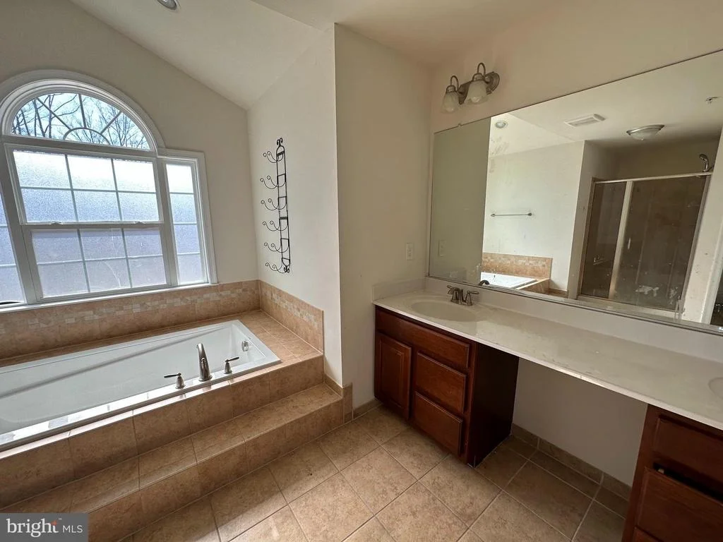 Photo of 7376 TOTTENHAM DRIVE
