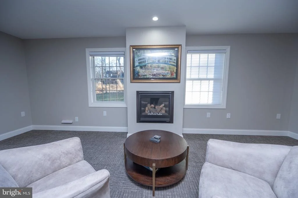 Photo of 1001 SUTTER LANE