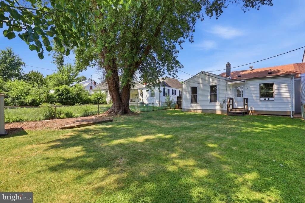 Photo of 417 ELMWOOD ROAD
