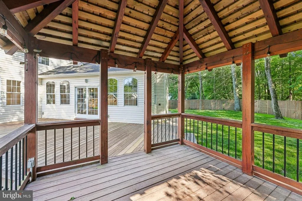 Photo of 683 POWHATAN BEACH ROAD