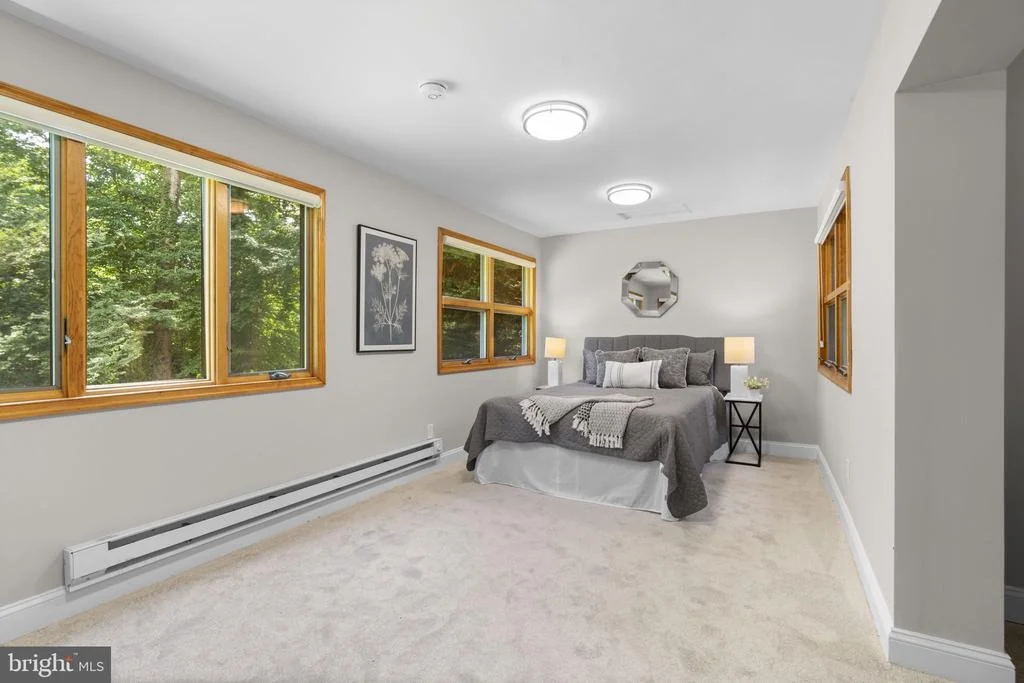 Photo of 25 CASCADE ROAD