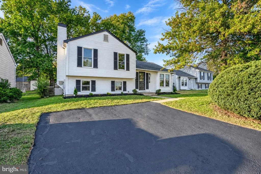 Photo of 8706 MISSION ROAD