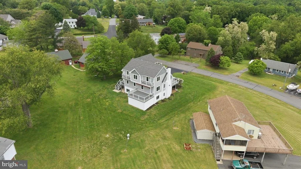 Photo of 160 CLIFFVIEW DRIVE