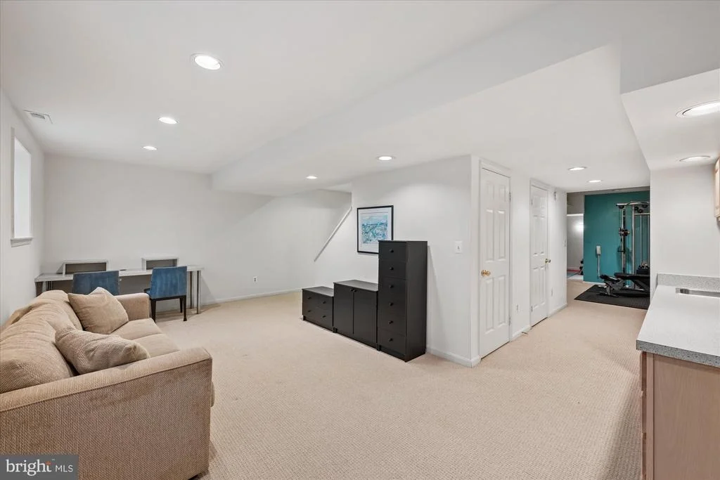 Photo of 7908 FOXHOUND ROAD