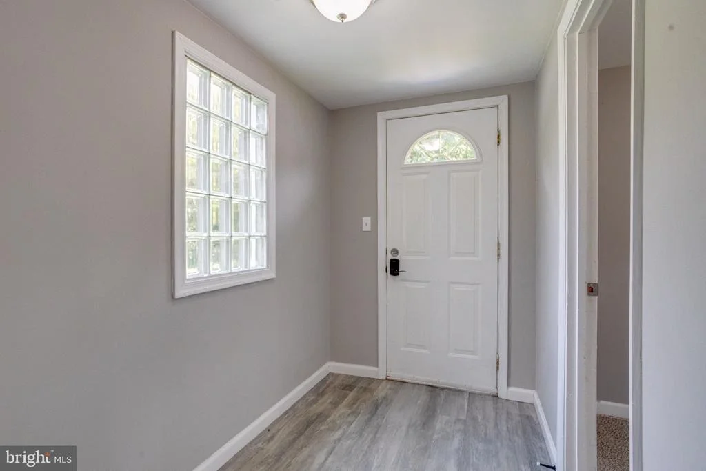 Photo of 215 GLIDER DRIVE