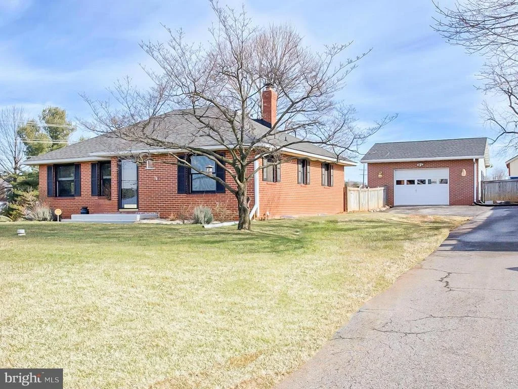 Photo of 4723 OLD MIDDLETOWN ROAD