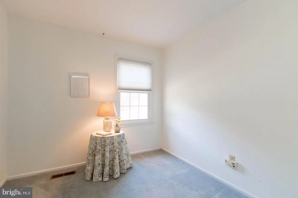 Photo of 9609 PODIUM DRIVE
