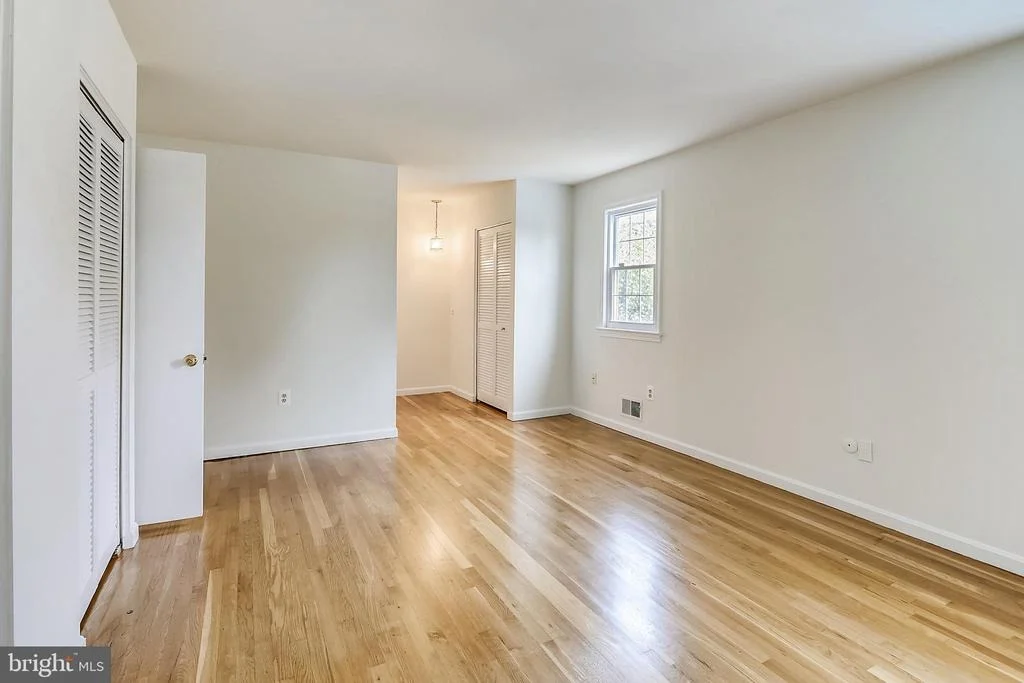 Photo of 14825 NOTLEY ROAD