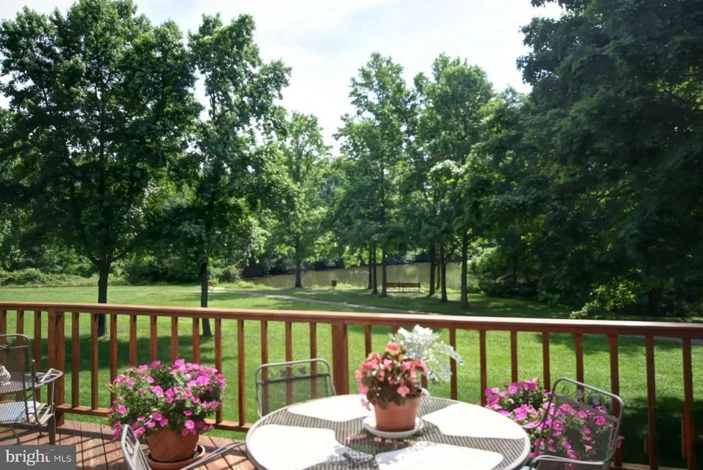 Photo of 10563 RIVULET ROW