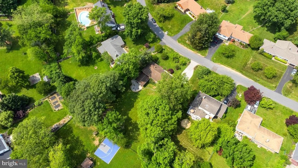 Photo of 4117 QUEEN MARY DRIVE
