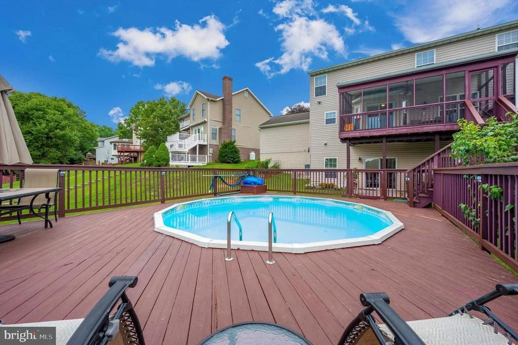 Photo of 484 FAIR MEADOWS BOULEVARD