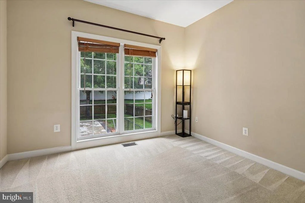 Photo of 42855 CHATELAIN CIRCLE