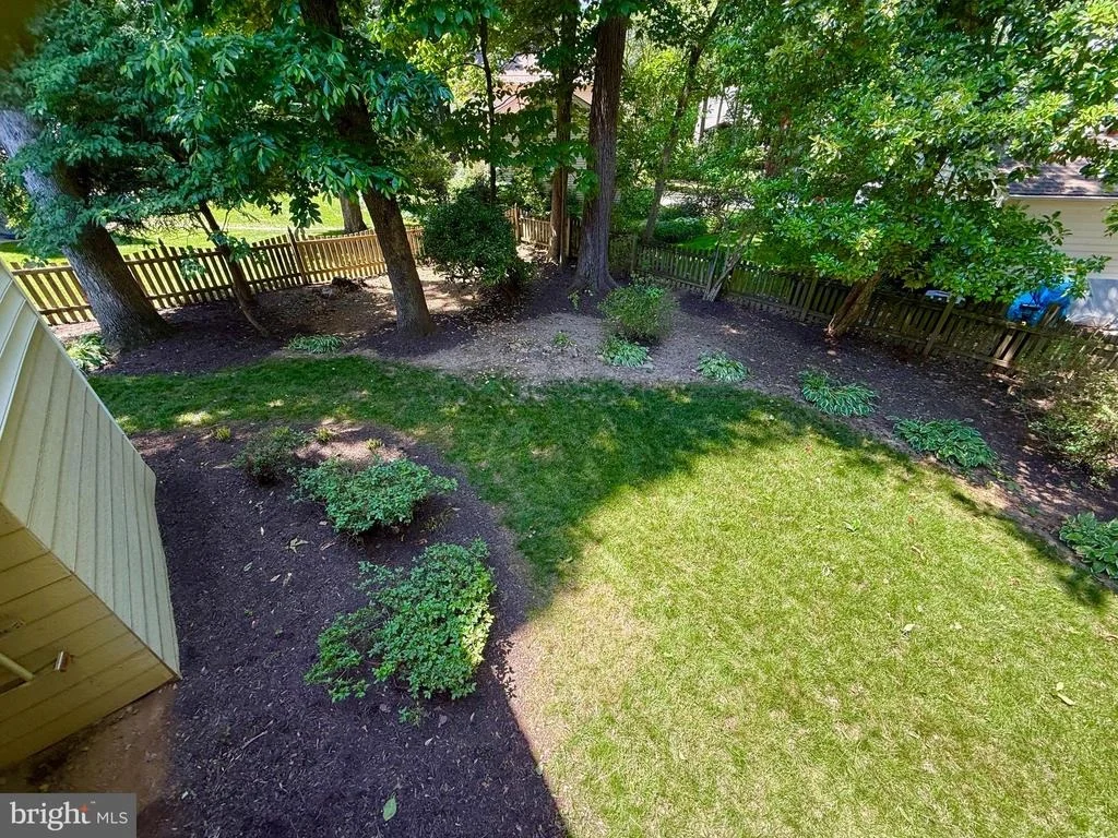 Photo of 9714 CHURCH WAY