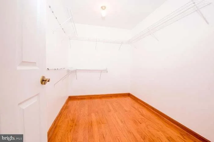 Photo of 809 MONTROSE AVENUE