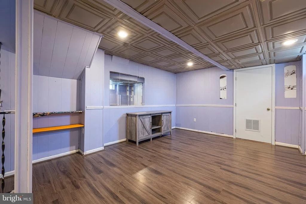 Photo of 9821 SINGLETON DRIVE