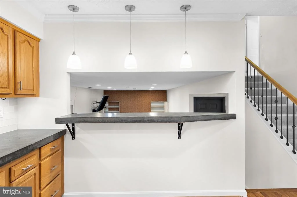 Photo of 1718 SEVERN ROAD