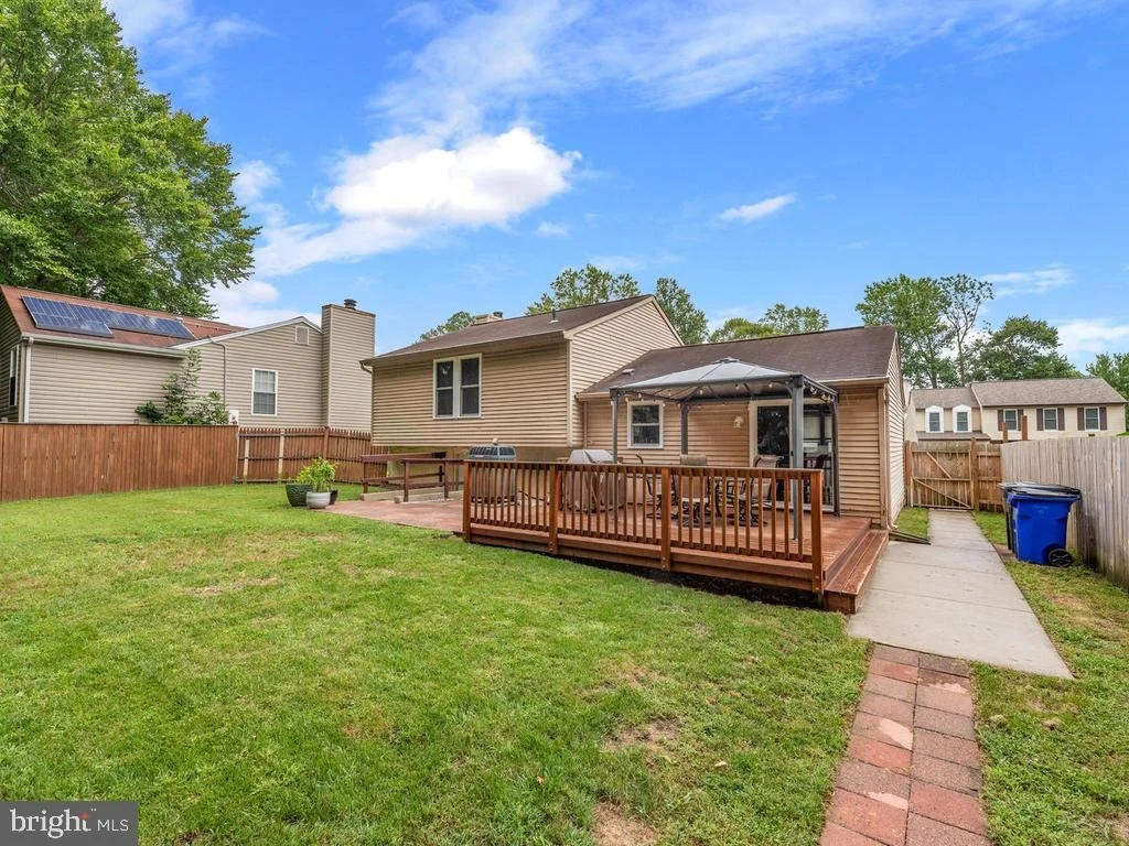 Photo of 8726 FAIRHAVEN PLACE