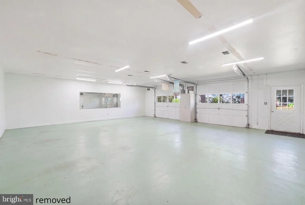 Photo of 15211 CANDY HILL ROAD
