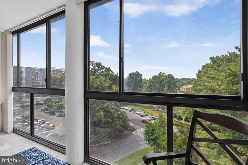 Photo of Unit 3612 at 15115 INTERLACHEN DRIVE