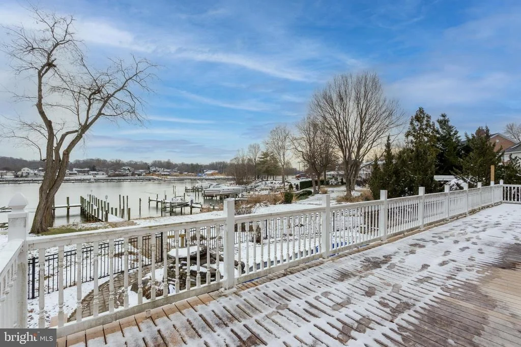 Photo of 415 SHORE DRIVE