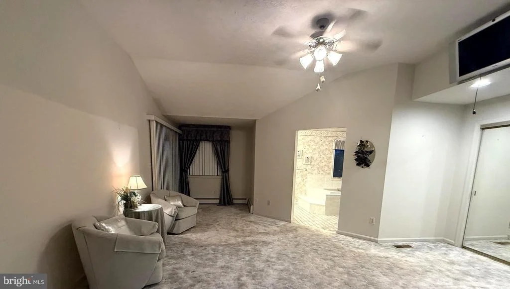 Photo of 7252 MEADOW LANE