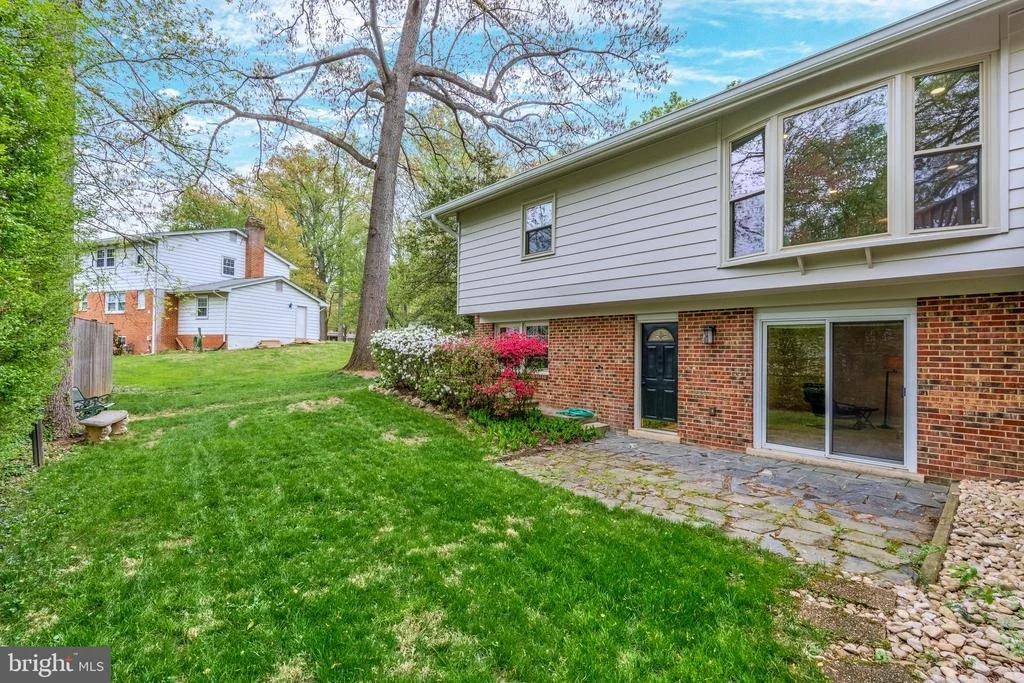 Photo of 1706 BURNING TREE DRIVE